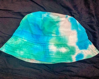 Tie-Dye Bucket Hat