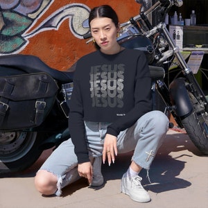 JESUS - Women's Cropped Sweatshirt