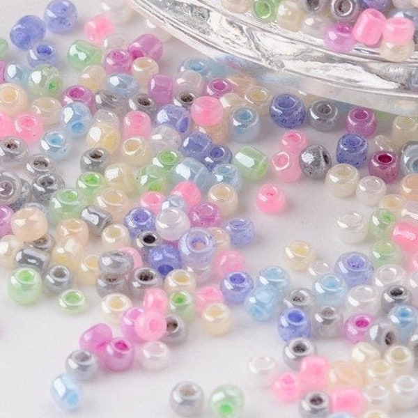 3300 perles 50 g de perles de rocaille rondes de Ceylan en verre, diamètre 2 mm, trou : 1 mm, rose, vert, blanc, bleu, violet, jaune, gris, aqua, mélange