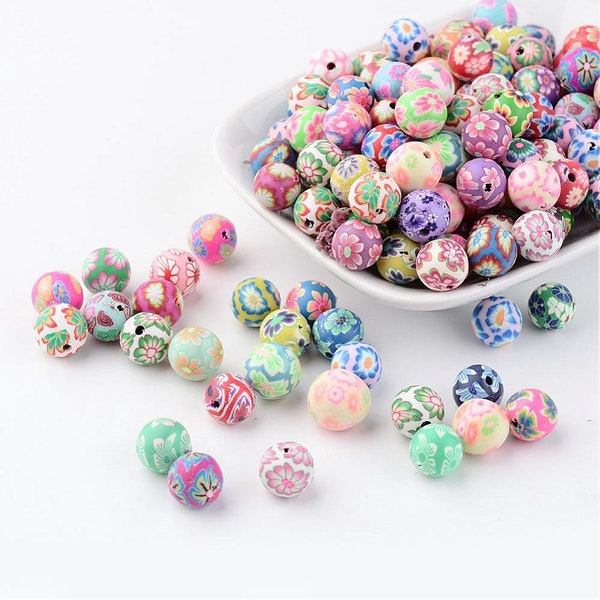 Perles rondes en pâte polymère faites main, motif floral, percées, couleurs mélangées, environ 10 mm, trou 2 mm