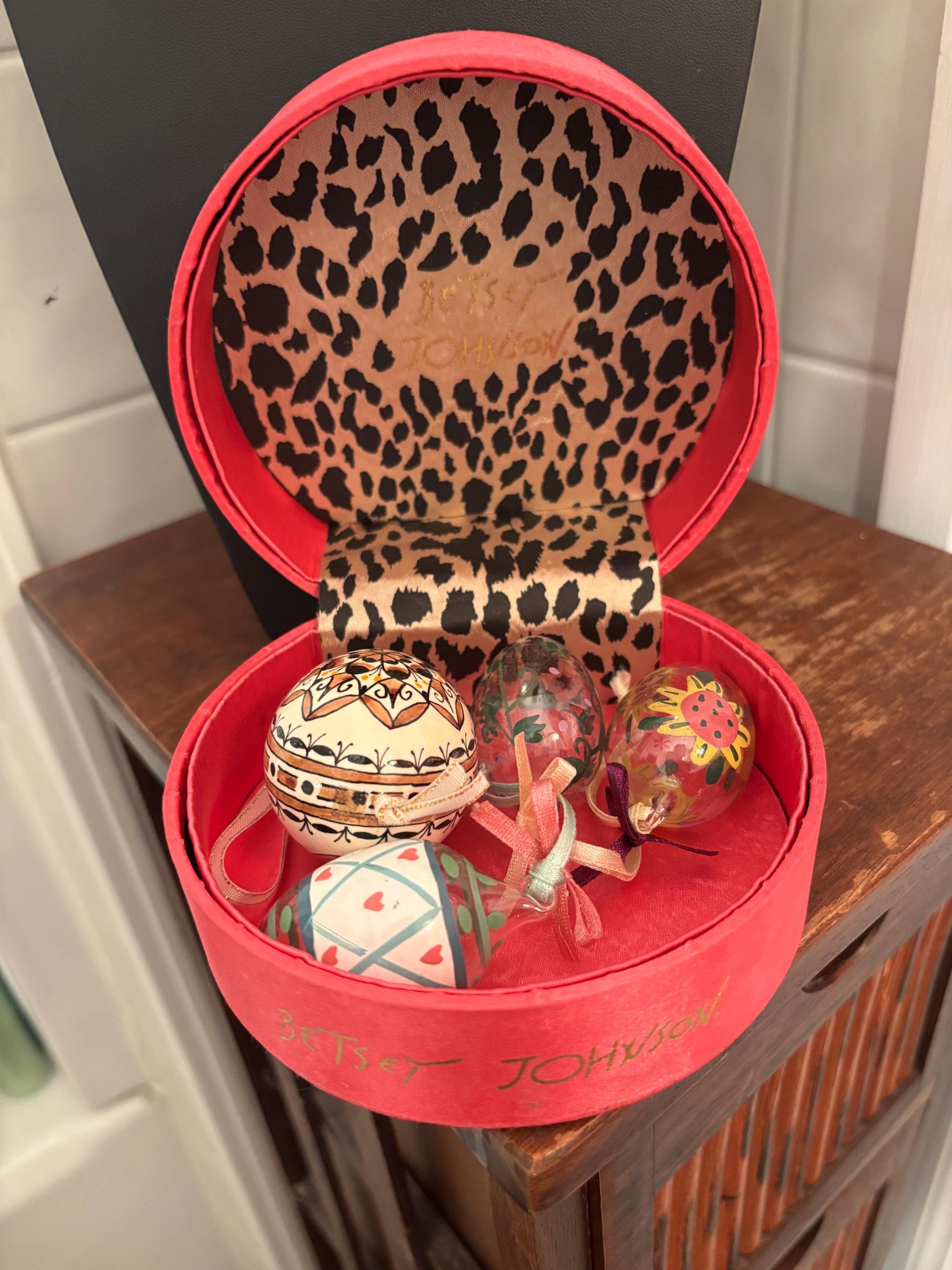 Orecchini Betsey Johnson Grandi A Cerchio, Colori Arcobaleno Ombre, Nuovi - Foto 2