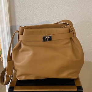 Vintage Etienne Aigner Tan Leather Hand Bag, Gorgeous Purse, Pocketbook, Shoulder Bag, 9-1/2&quot; tall, 12&quot; wide and 4&quot; thick, Great Condition