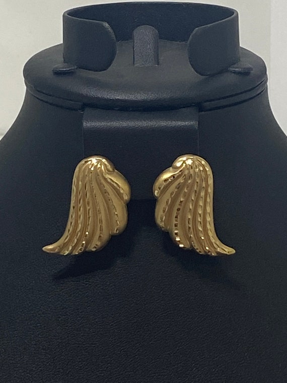 Gorgeous Estate 14K Gold Angel Wing Earrings, Pos… - image 6
