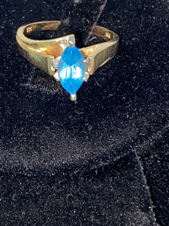 Lovely Tiffany and Co 10K Gold Ring with Blue Top… - image 5