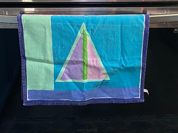 Vintage Ken Scott Linen Tea Towel: Geometric Zucchi Milano Wall