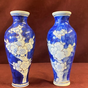 Vintage Pair of Floral Hand Painted Chinese (I believe) Blue and White Bud Vases, 5-1/2&quot; tall each, 1-1/4&quot; at mouth