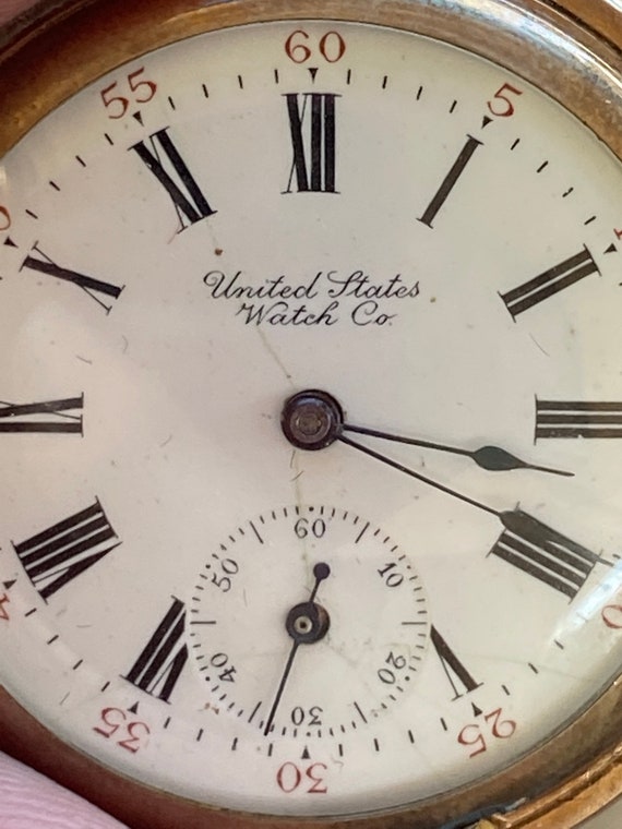 Vintage Waltham or United States Watch Co Pocket Watch Philadelphia watch case co Runs Just fine Closed Face Gorgeous Pattern on front Etsy
