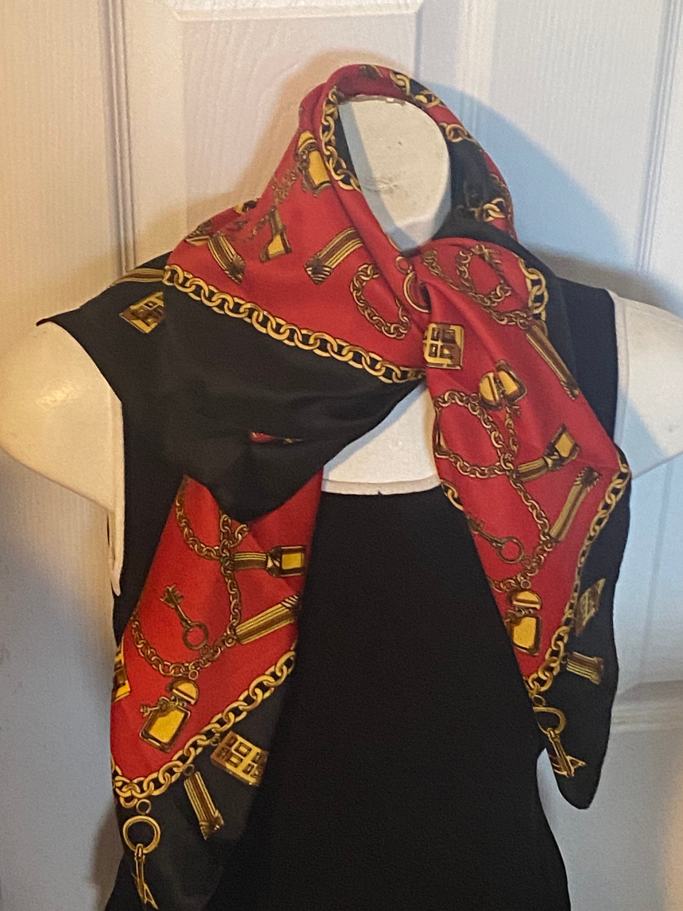 Foulard Carré Vintage Elizabeth Arden 90x90 Cm - Soie - Occasion Très Bon état