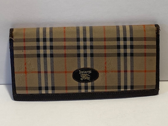 Vintage Used Burberrys Checkbook Wallet Leather and Canvas Burberry Nova Check 7 1 4 by 3 1 2 in Diameter Used Condition Etsy UK