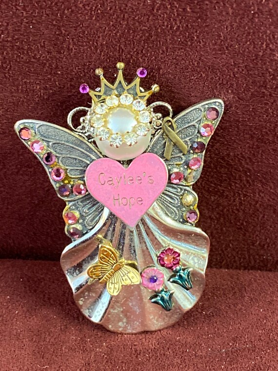Lovely Angel Brooch made of a butterfly, Rhinesto… - image 1