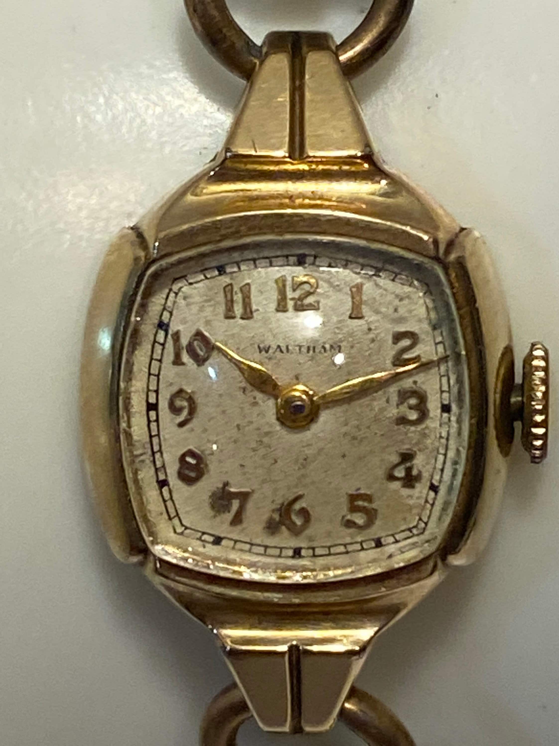 Vintage Ladies Waltham Watch 10k Plated Bezel 1/20 10k Gold Filled Band Vintage Waltham 10K Gold Filled Art Deco Winding Ladies  main image 4