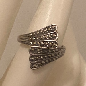 Estate Sterling Silver Marcasite Bypass Ring - Size 6.75
