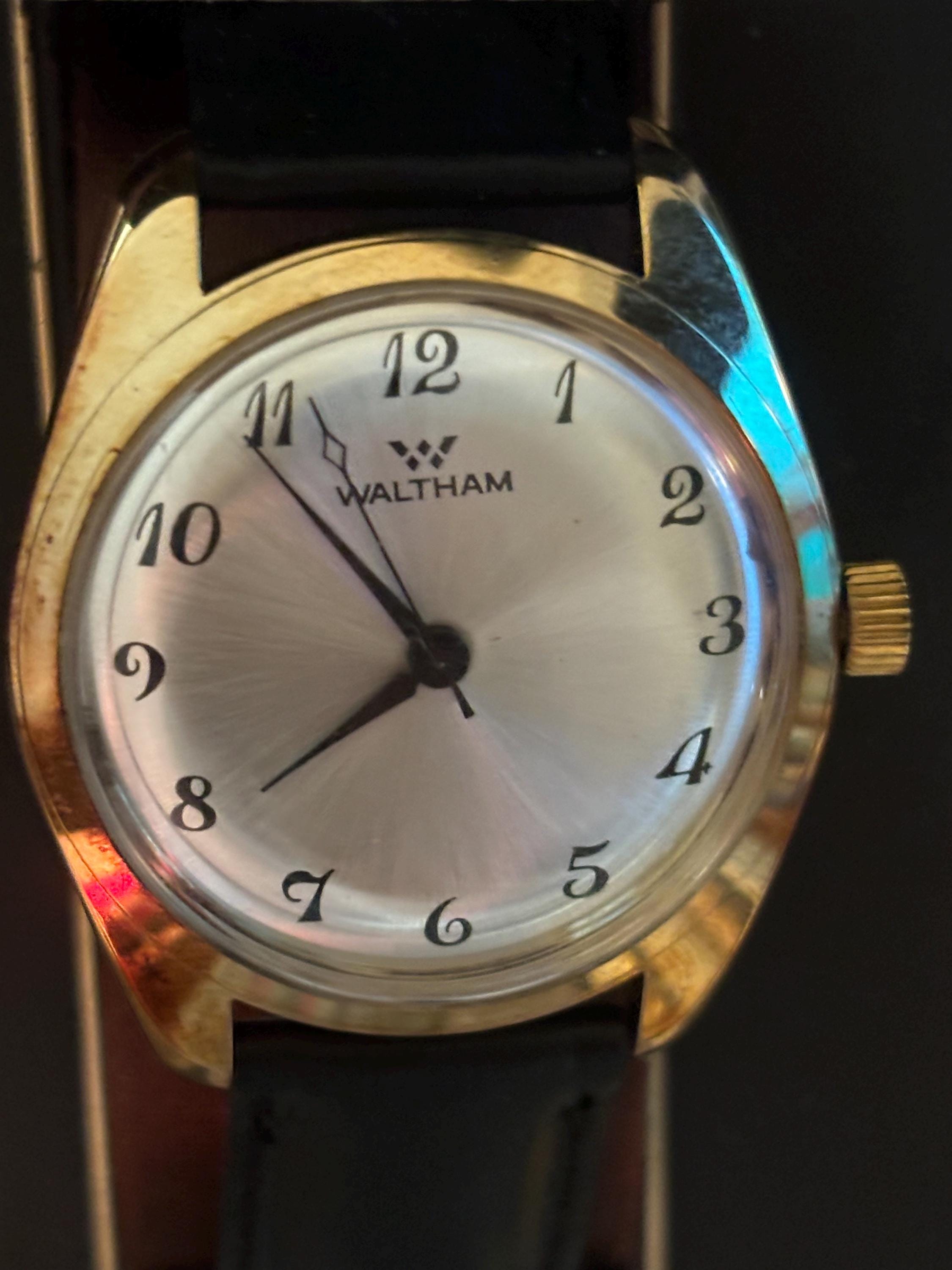 Vintage Waltham Wristwatch: Swiss Made Calfskin Leather Band - Etsy