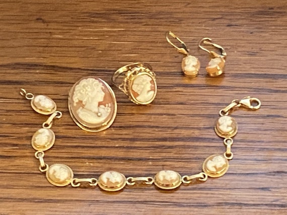 Gorgeous Estate 14K Gold Cameo Jewelry Set, Brace… - image 8