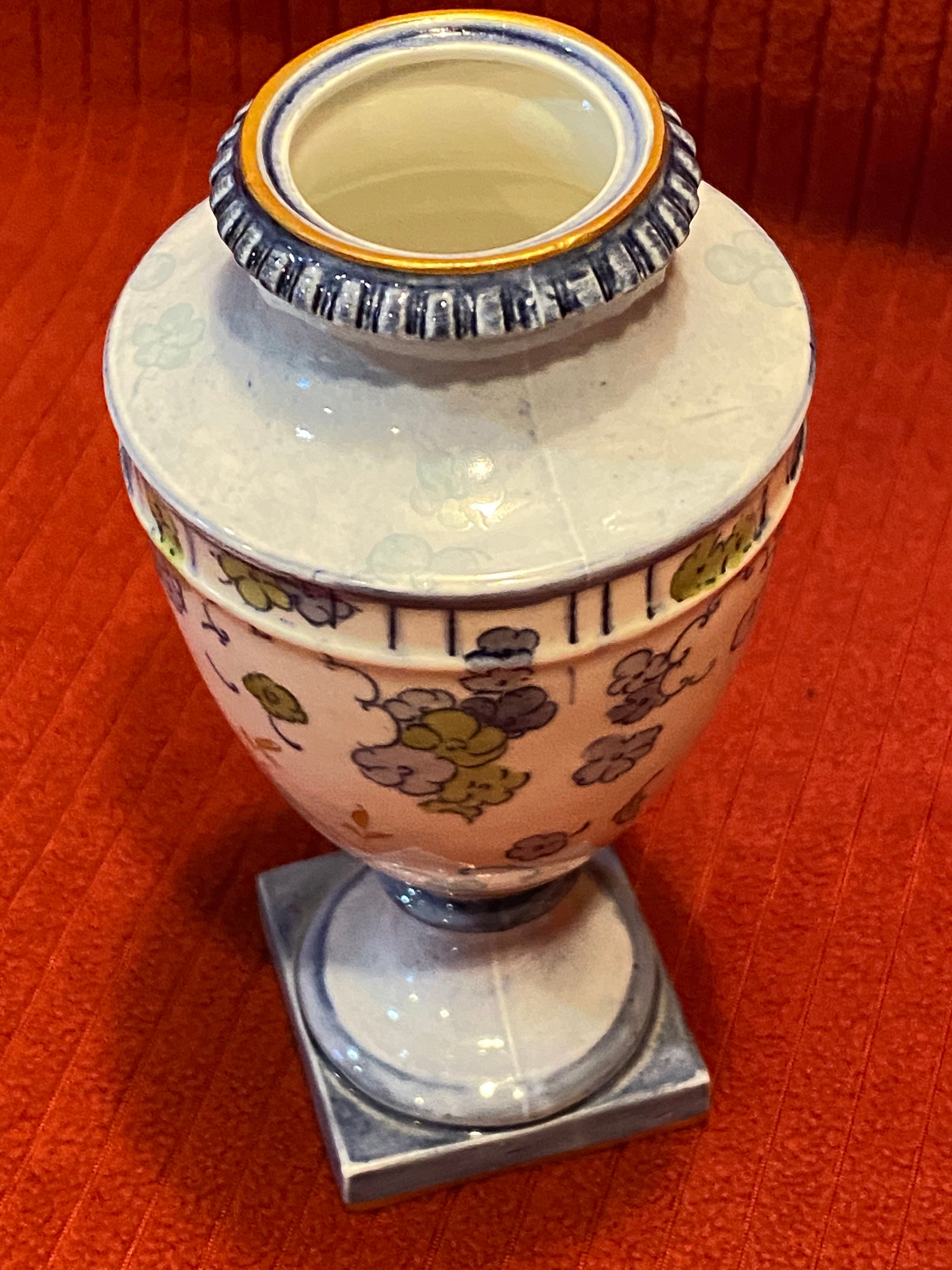 花瓶  Crown Derby Rare Royal Crown Derby Traditional Imari Cup & Saucer with
