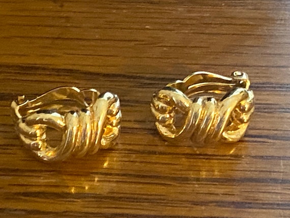 Vintage Estate Gold Tone Clip On Earrings, Signed… - image 3