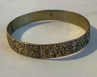 Antique Victorian Yellow Gold Filled Floral Bangle Bracelet (approx. 1/2" wide)