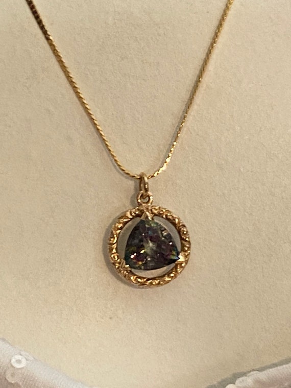 RARE Exquisite 14K Gold Pendant with Hanging Stone
