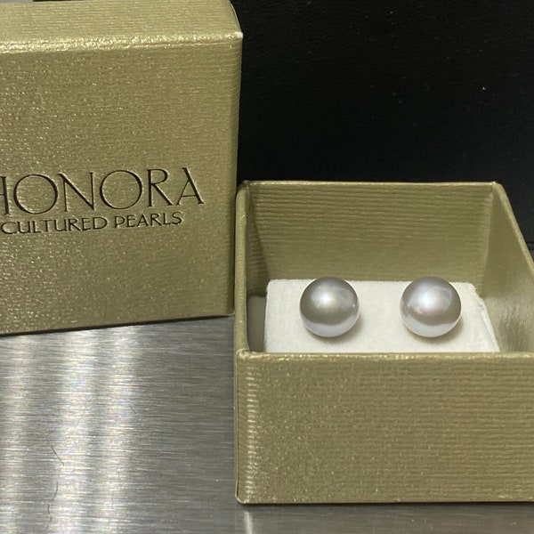 Gorgeous Estate New In Box Honora Silver Colored Pearl Stud Earrings, Sterling Silver Posts, approx. 8mm in diameter, FREE SHIPPING