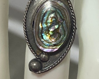 Vintage Mexican Sterling Silver and Abalone Ring, Size 4.75, Beautiful Ring, Marked 925 Mexico, 1-1/4" long, FREE SHIPPING
