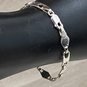 Extraordinary Vintage Estate Sterling Silver Designer Signed IBB Chain Link Bracelet, 7-1/2 long, approx. 5mm to 7mm Wide, FREE SHIP image 1