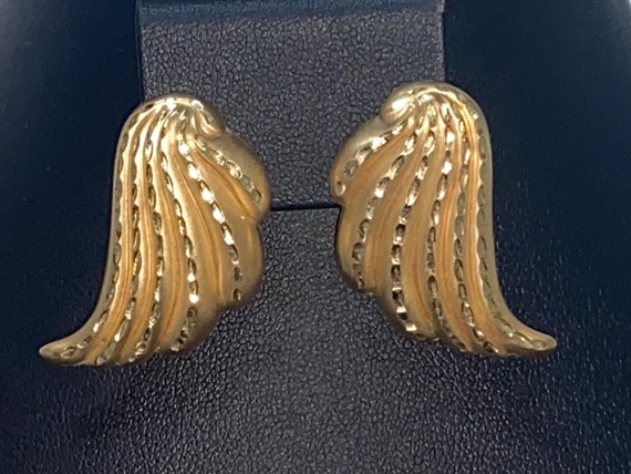 Gorgeous Estate 14K Gold Angel Wing Earrings, Pos… - image 8