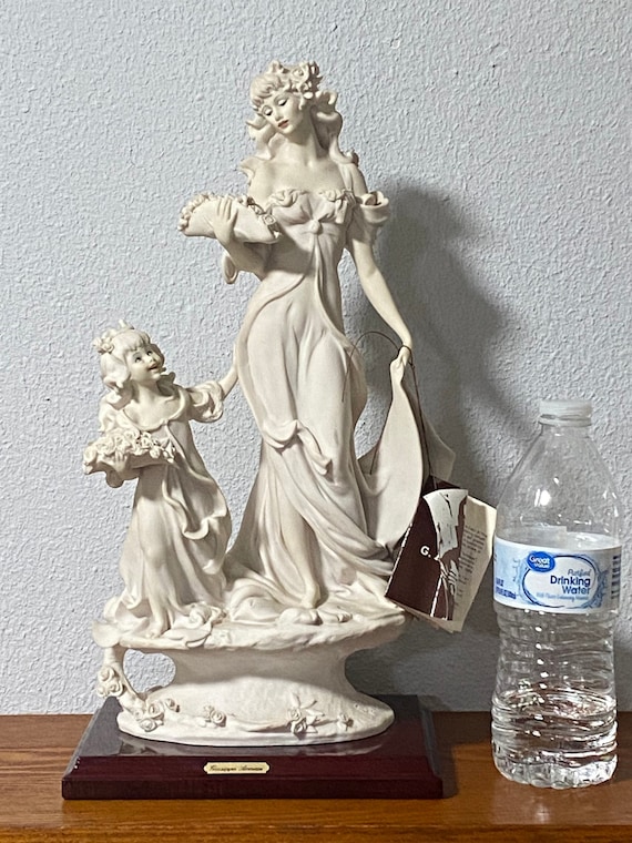 G. Armani フィギュリン 老夫婦 インテリアヴィンテージ Vintage Giuseppe Armani Figurine: Bride and Flower Girl, 1980s