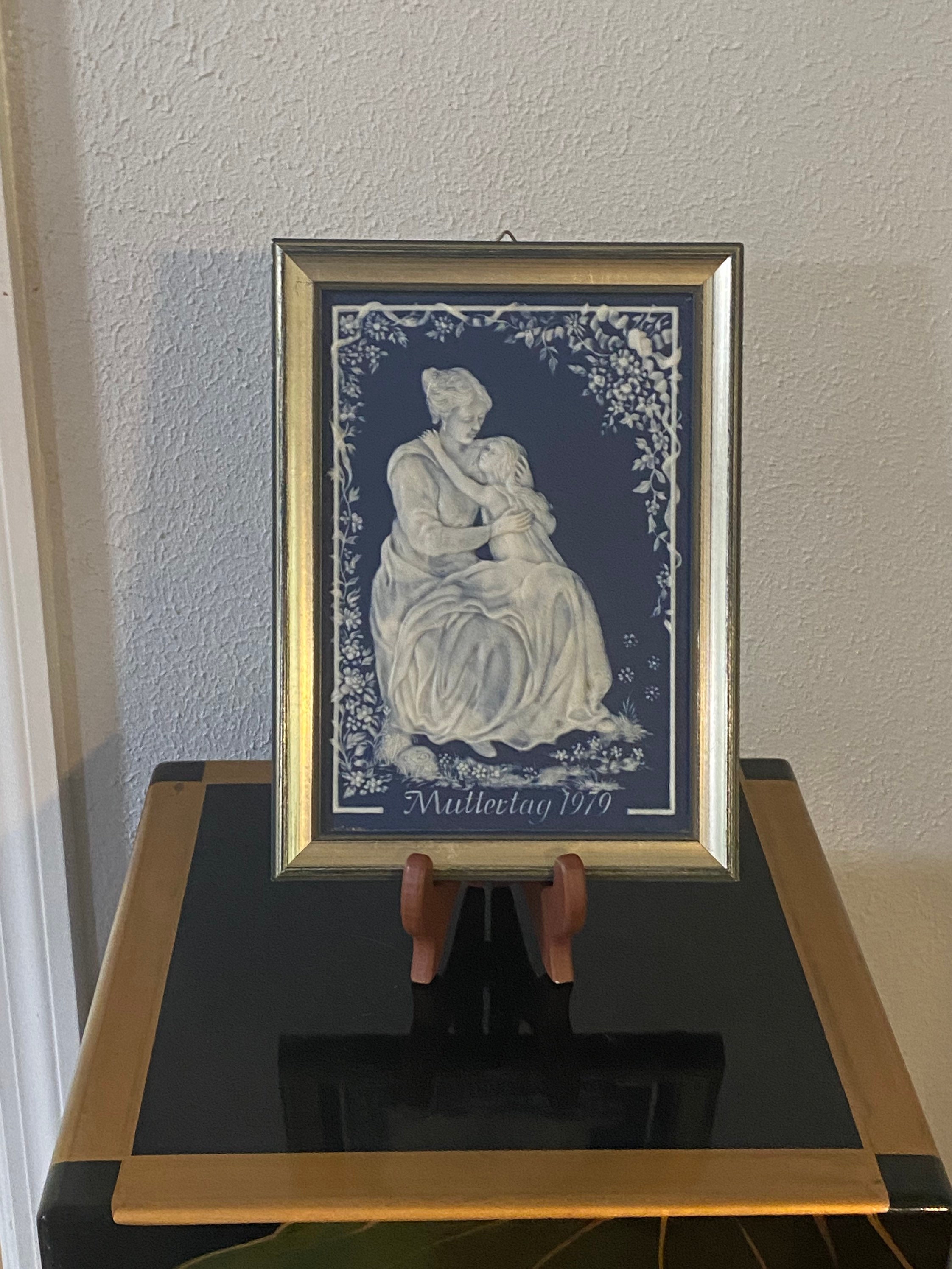 Vintage Villeroy & Boch Mother's Day Plaque: 1979 German