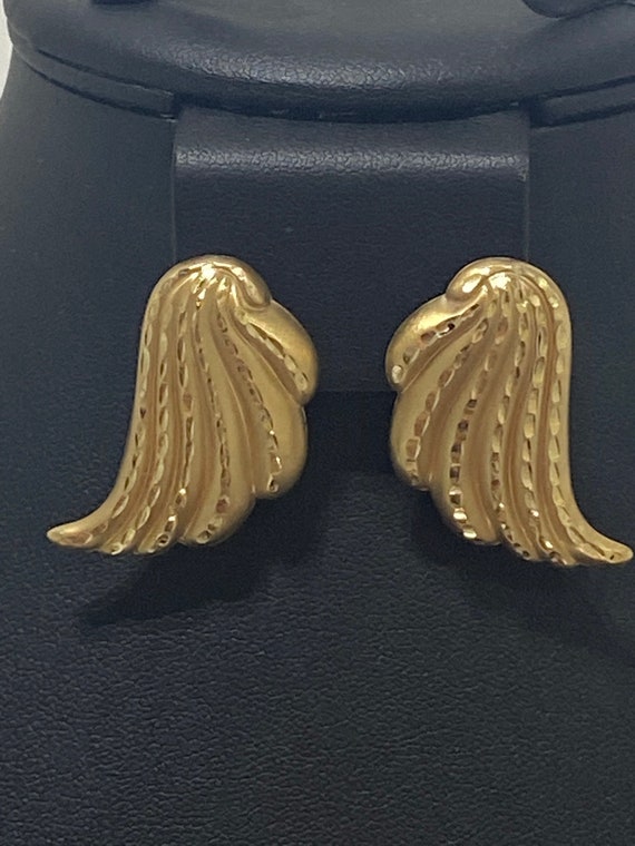 Gorgeous Estate 14K Gold Angel Wing Earrings, Pos… - image 2