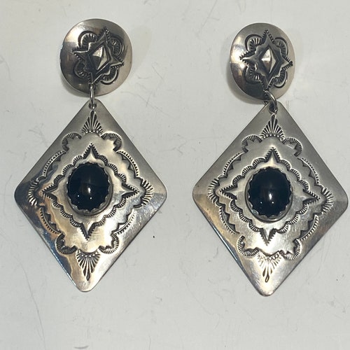 Vintage Navajo AP Sterling Silver and Black Onyx Dangle Pierced Earrings shops Set, Beautiful, Signed by Designer on back AP and Marked Sterling