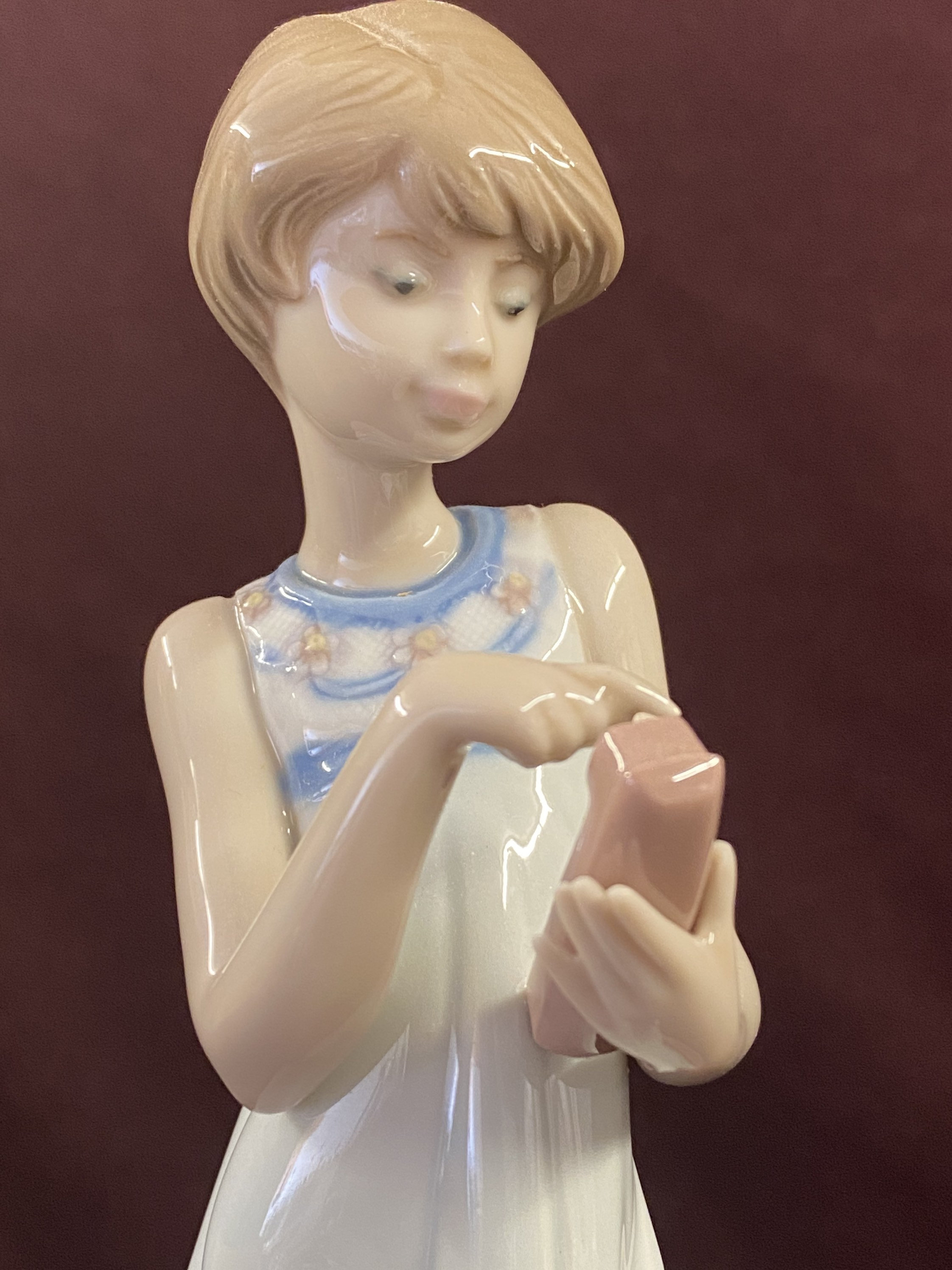 Lladro 電話をかける少女像 S466 Vintage Lladro Figurine: Girl With