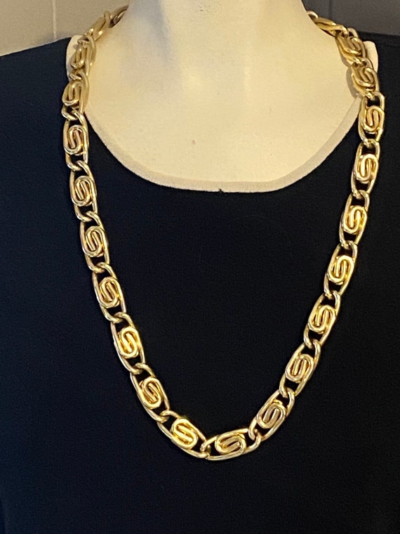 Gorgeous Estate Gold Tone Snail Chain Necklace, C… - image 1