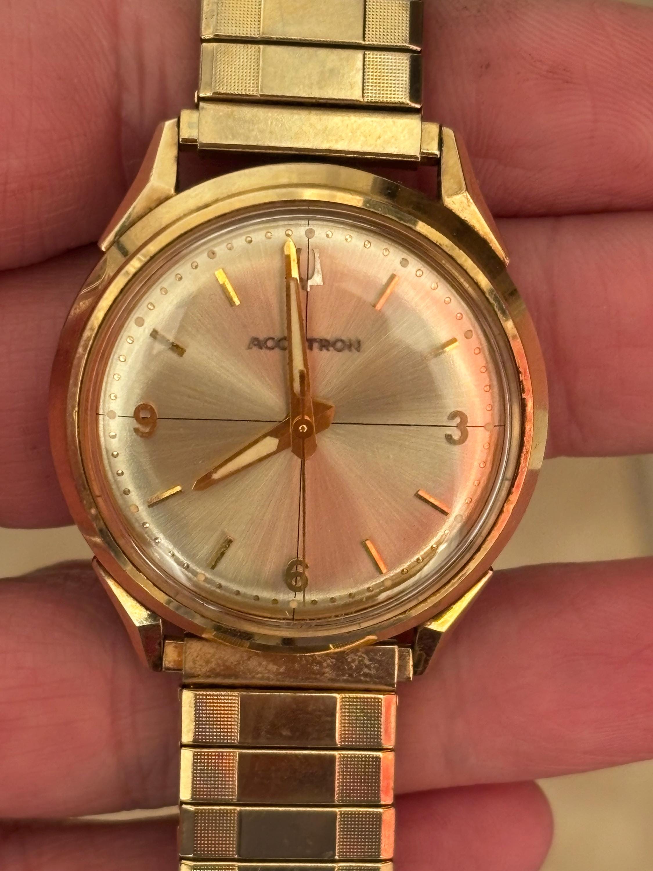 RARE Lovely Accutron by Bulova Wrist Watch, 10K Gold Filled, #A47388, Smooth working, brand new battery just installed, FREE SHIP