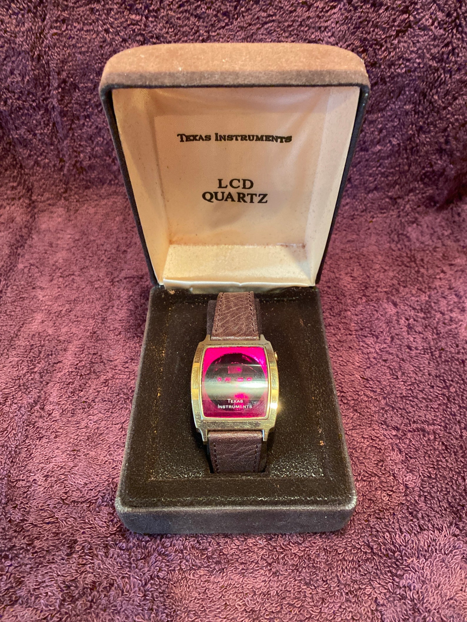 texas instruments lcd quartz watch