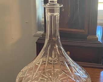 Vintage Estate Gorgeous Cut Crystal Ship's or Captains Wide Bottom Decanter, Diamond Pattern with Stopper, 11" tall, 7-3/4" base, 1-1/4"