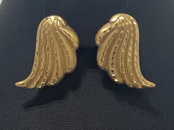 Gorgeous Estate 14K Gold Angel Wing Earrings, Pos… - image 1