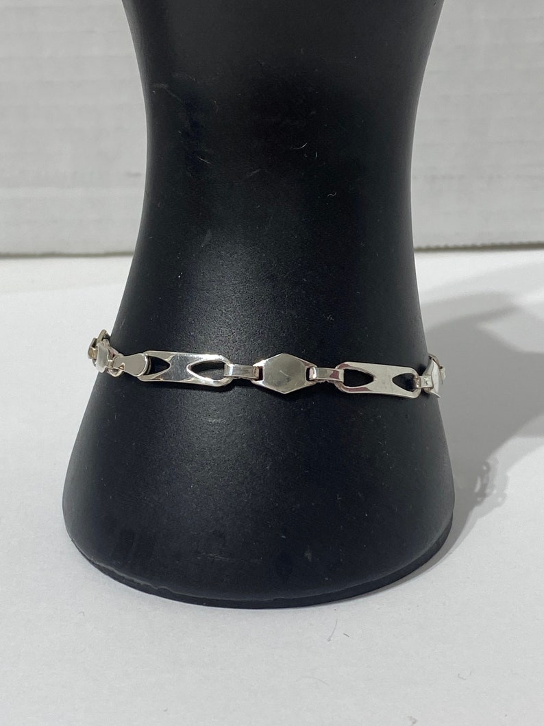 Extraordinary Vintage Estate Sterling Silver Designer Signed IBB Chain Link Bracelet, 7-1/2 long, approx. 5mm to 7mm Wide, FREE SHIP image 3