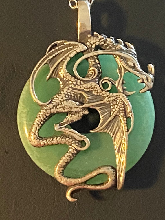Vintage Extraordinary Chinese Dragon Pendant with… - image 2