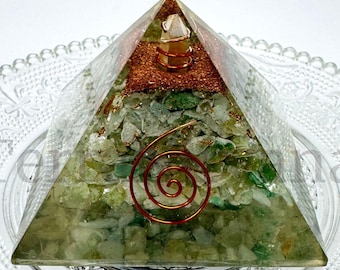 Green Aventurine Orgonite Pyramid, Chakra Healing Pyramid, Absorb Positive Energy, Balance Chakras. Meditation Aid