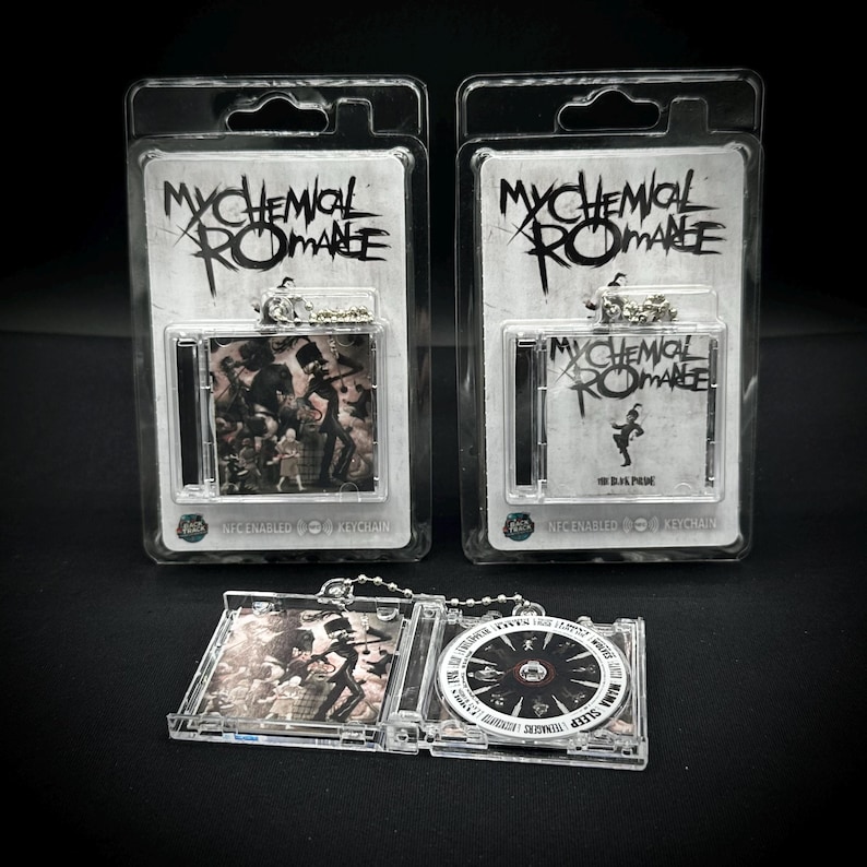 My Chemical Romance: The Black Parade (NFC Enabled Keychain) image 8