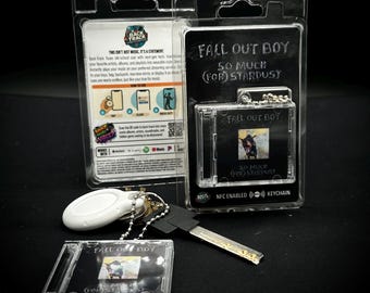 Fall Out Boy: So Much (for) Stardust (Llavero con NFC)