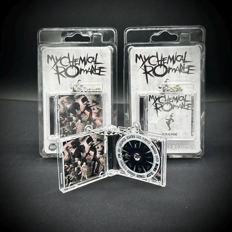 My Chemical Romance: The Black Parade (NFC Enabled Keychain) image 7