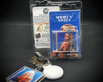 Sabrina Carpenter: Short N’ Sweet (NFC Enabled Keychain)