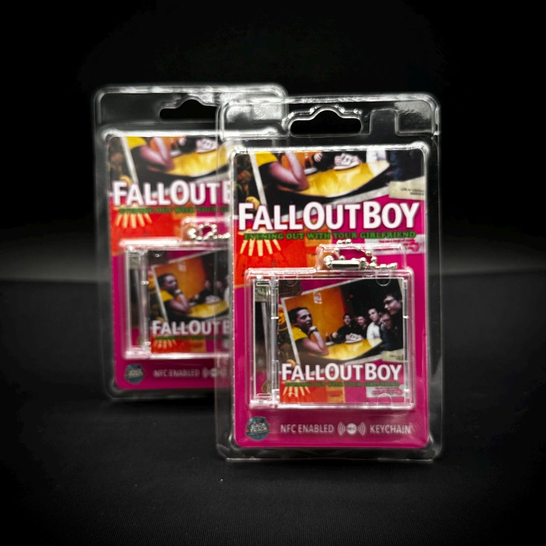 Fall Out Boy: an Evening Out With Your Girlfriend (NFC Enabled
