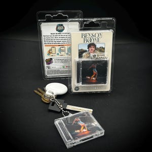 Benson Boone: Fireworks & Rollerblades (NFC Enabled Keychain)