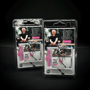 Machine Gun Kelly: Entradas para mi caída (Llavero con NFC)