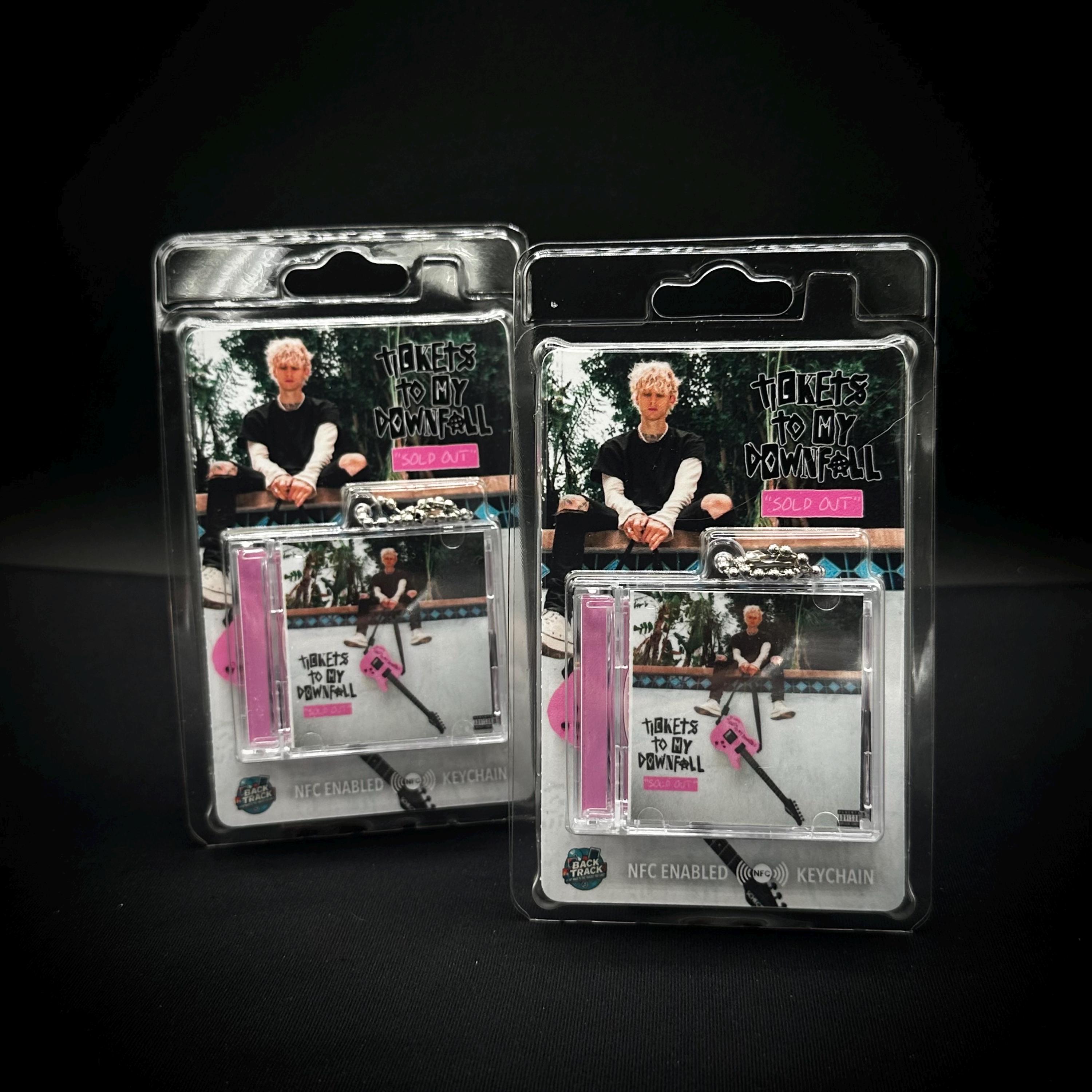 Eminem keychain - Etsy 日本