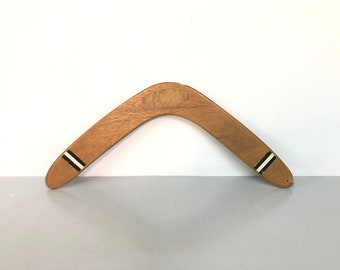 Boomerang de madera hecho a mano
