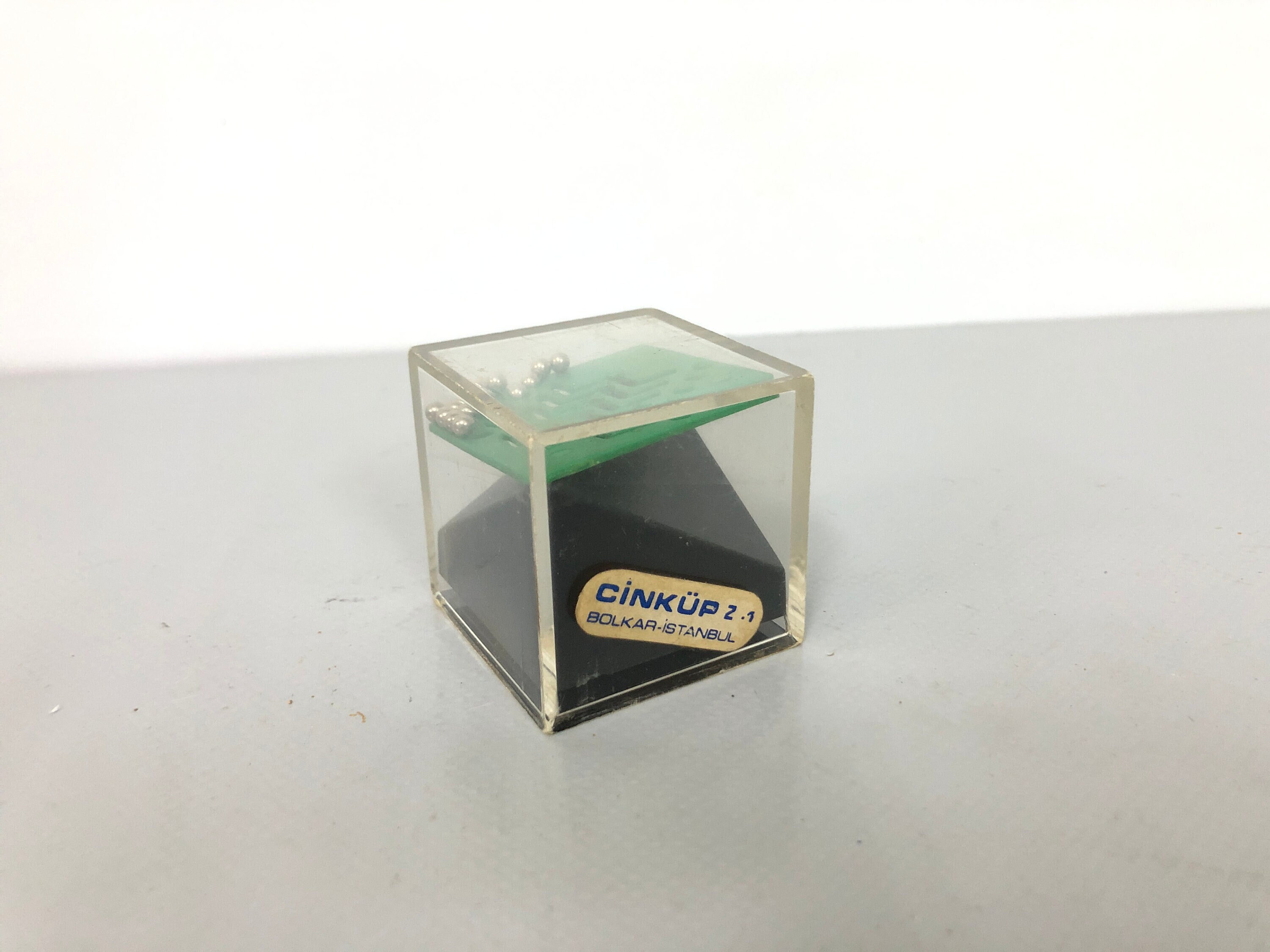 中国　古銅　鹿刻　玉石装飾　稀石嵌込　高足盃　杯　時代箱付　V　R8138 Lot0529]Tataki Karatsu water container with lugs - NAKAZATO