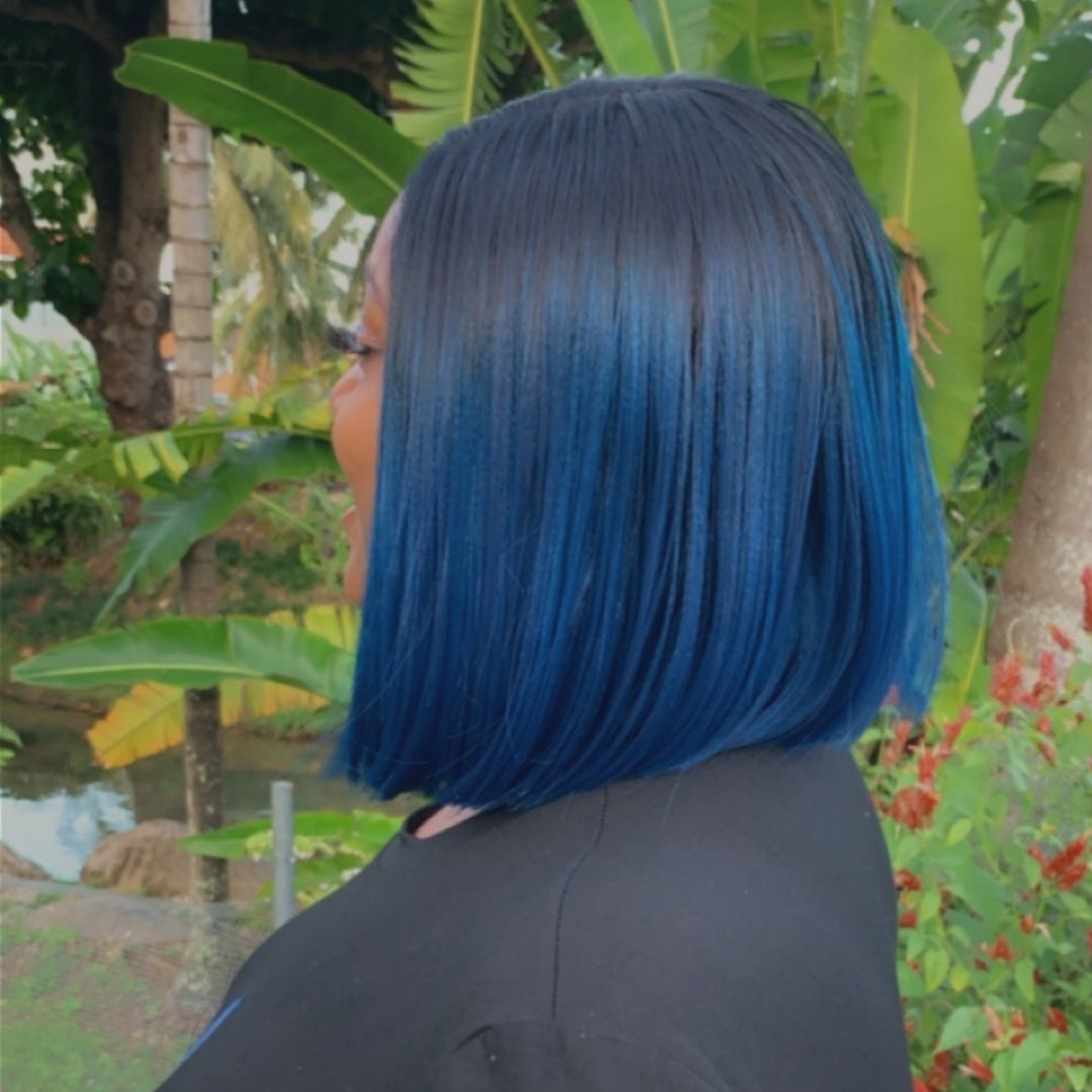 blue wig bob